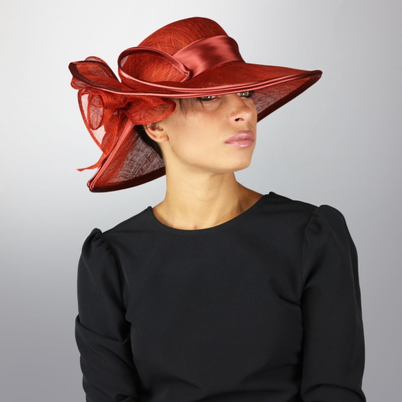 Red wedding hat Acai | Complit