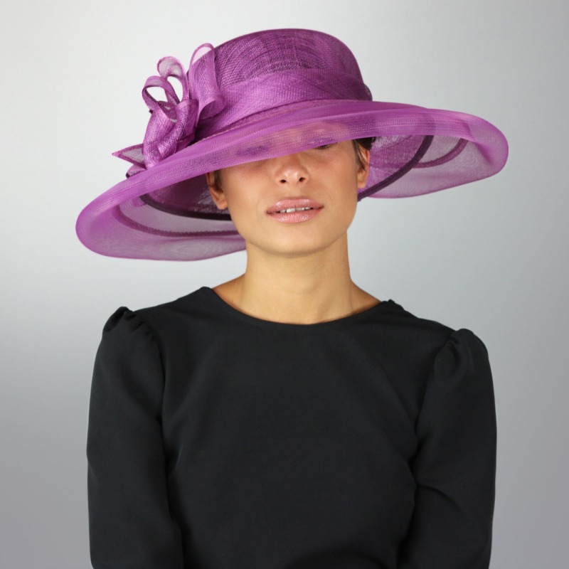 Elegant ceremony hat Chinue | Complit