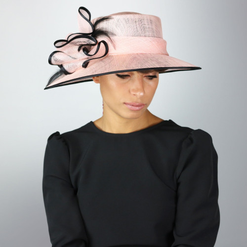 Pink ceremony hat Chiku 2