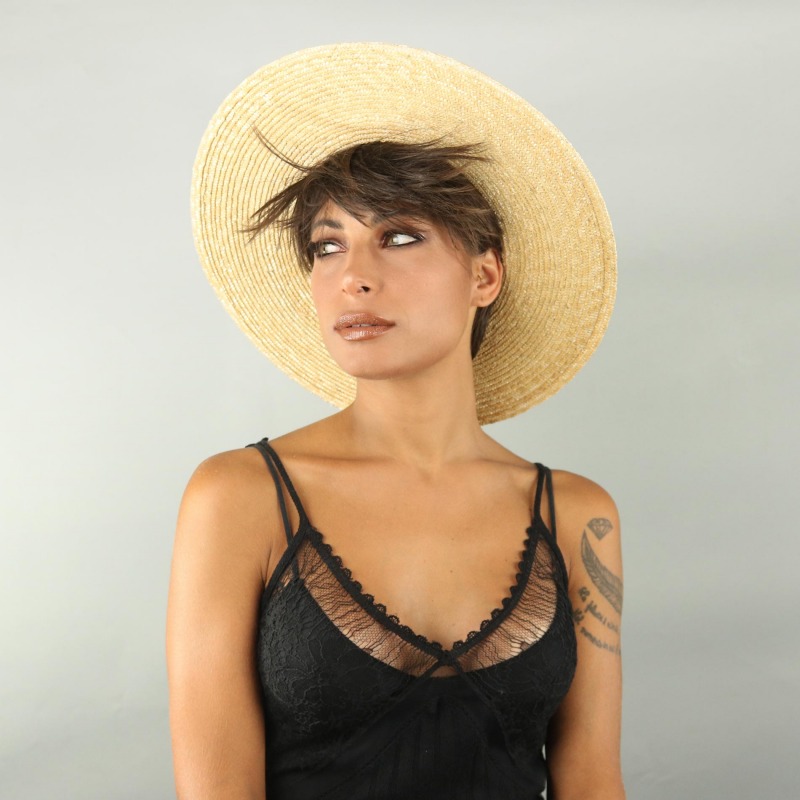 Wehia, Cappello di paglia donna