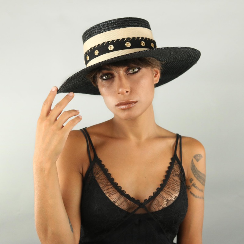 Wehia, straw hat