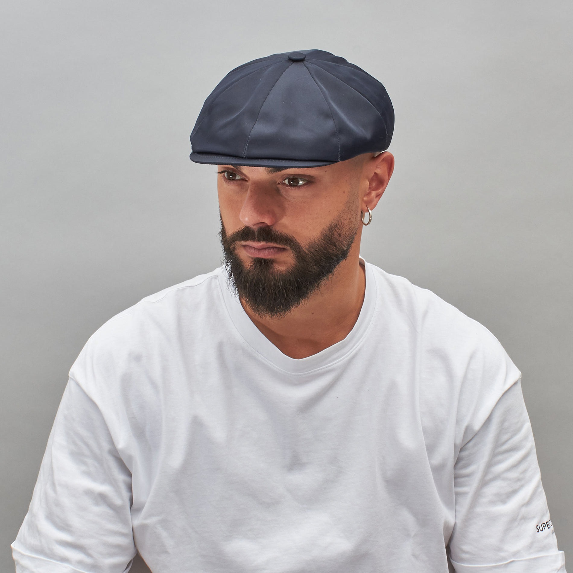 Coppola Uomo Complit: Stile Elegante per un Look Unico