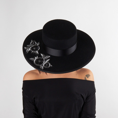 Cappello donna nero a  falda larga | Complit 2