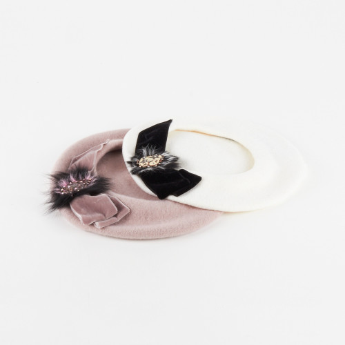 Basco donna con piume | Complit 2