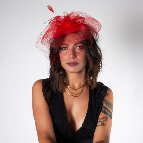 Fascinator con veletta elegante per cerimonie 2