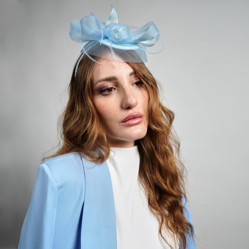 Fascinator con veletta elegante | Complit