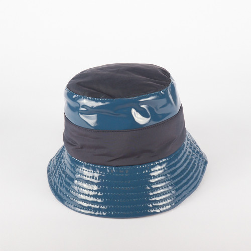 Cappello Antipioggia Donna Impermeabile – Eleganza Made in Italy 2