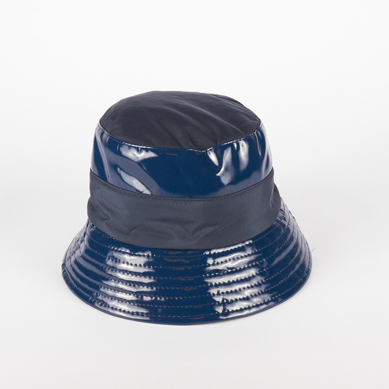 Cappello Antipioggia Donna Impermeabile – Eleganza Made in Italy