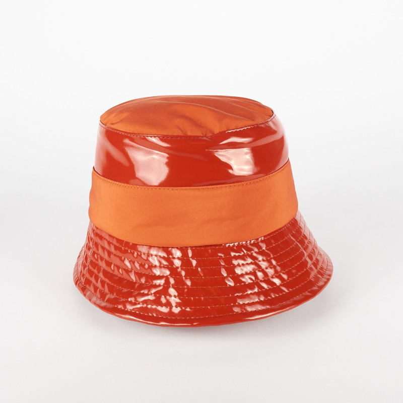 Cappello Antipioggia Donna Impermeabile – Eleganza Made in Italy