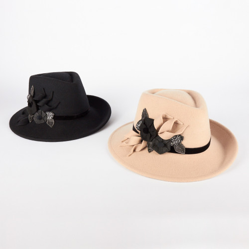 Cappello donna invernale con fiori | Complit 2