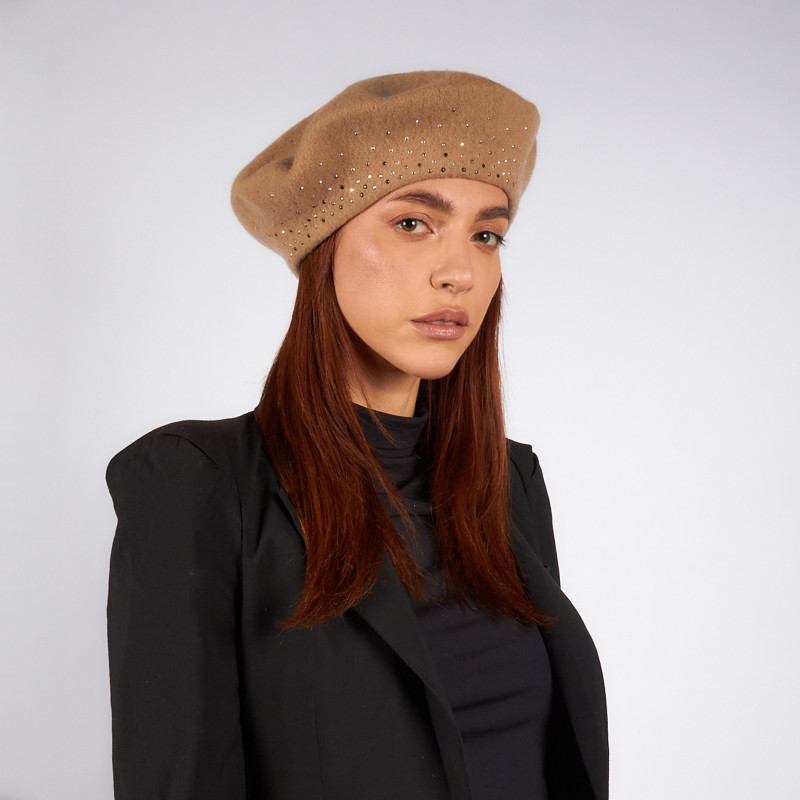 Basco donna invernale con strass – Made in Italy