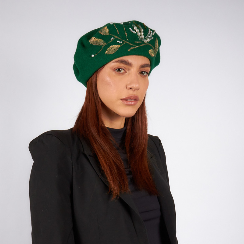 Basco donna in lana con perle e strass | Complit