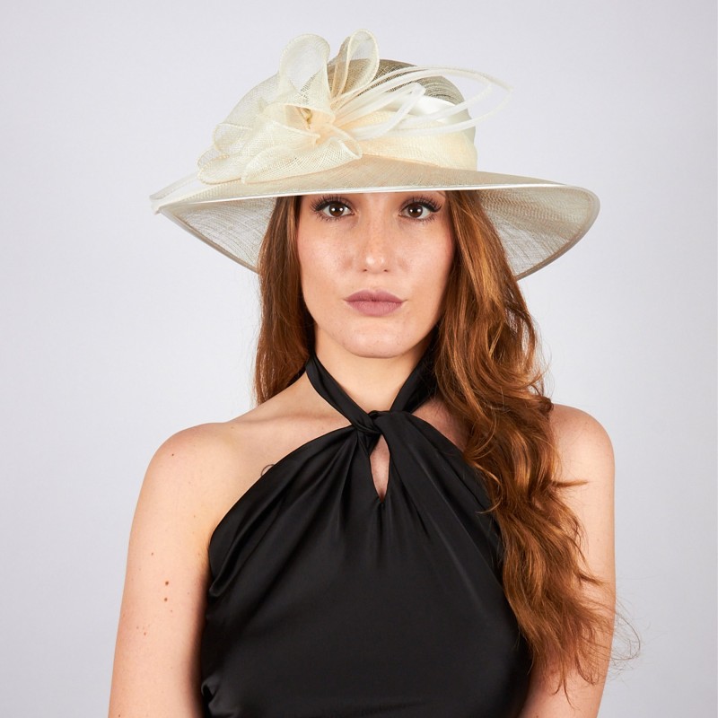 Elegant women's hat with decoration | Complit