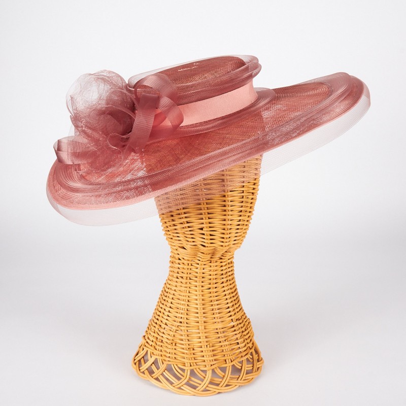 Ceremonial hat with side bow | Complit