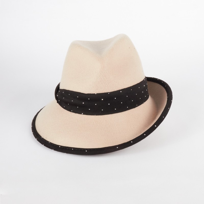 Women’s Winter Hat with Rhinestones | Complit