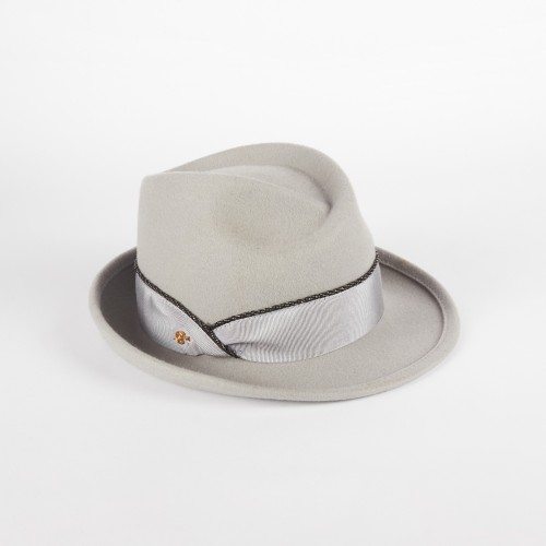 Cappello da donna invernale con dettagli lurex 2