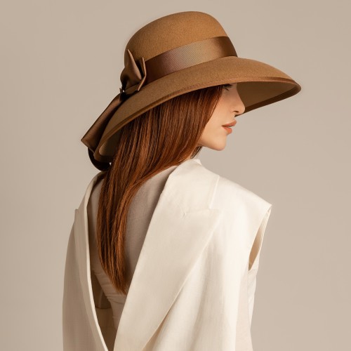 Cappello da donna invernale con maxi fiocco 2