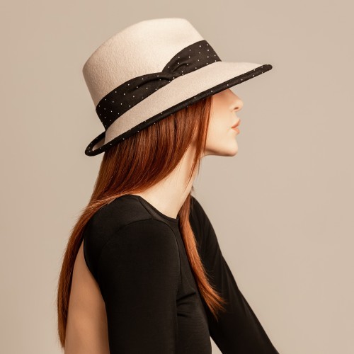 Cappello da donna invernale con strass | Complit