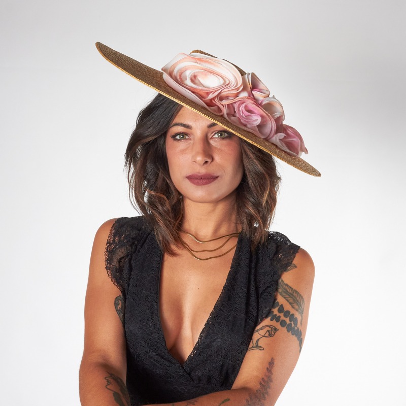 Elegant straw hat with flowers